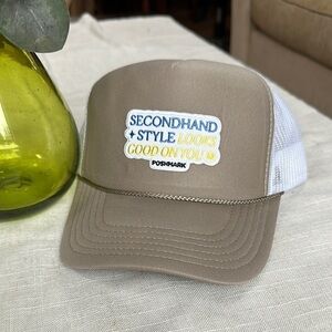 Poshfest 2024 Beige and White Trucker Hat